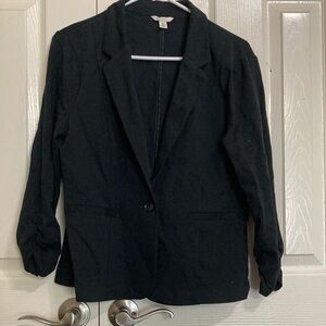 Classic Black Suit Jacket with Lapels